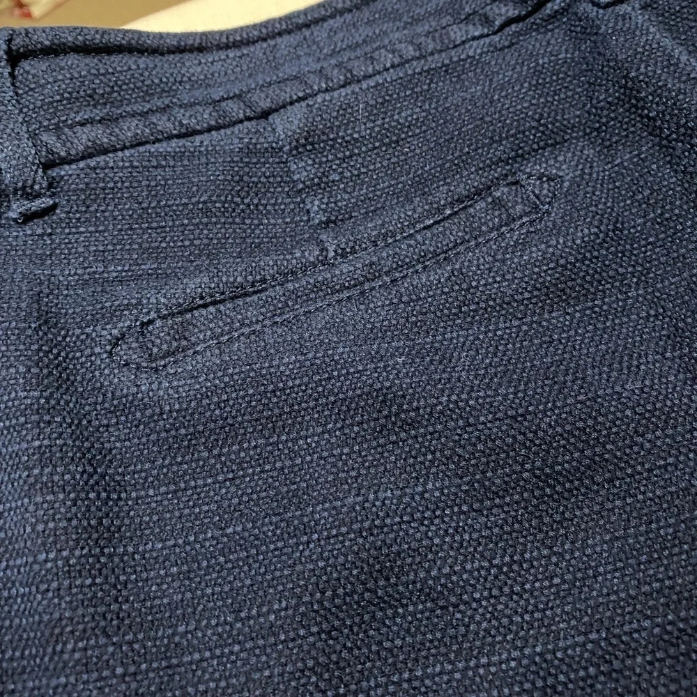J. Crew Woman’s Blue Textured Crop Pants, Size 14.